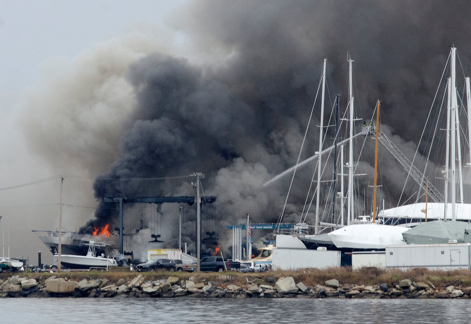 hinckley yachts fire